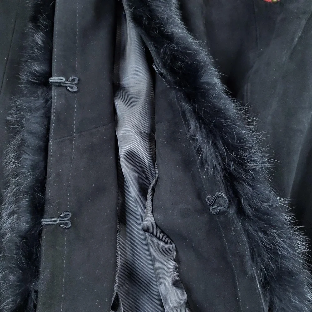 Double D Ranch Vest Women Medium Long Black Leather Beaded Removeable Fur‎ Trim